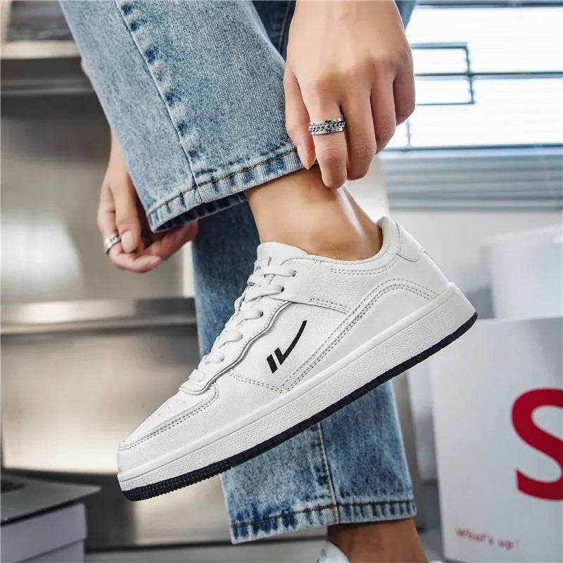 New Classics Skateboarding Shoes Men High Quality Antiskid Damping Walking Sports Shoes Leather Casual Sneakers Male Zapatillas - KICKSTART