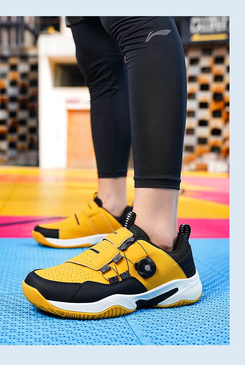 New Trendy Men's Volleyball Shoes, Lightweight and Comfortable for Outdoor Fitness, Quick Tie Up Badminton Shoes - KICKSTART