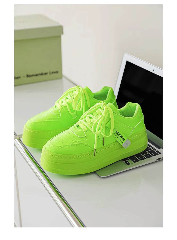 New Fashion Green Skateboard Shoes for Men Comfy Height-increasing Platform Shoes Men Non-slip Sports Shoes Zapatillas De Skate - KICKSTART