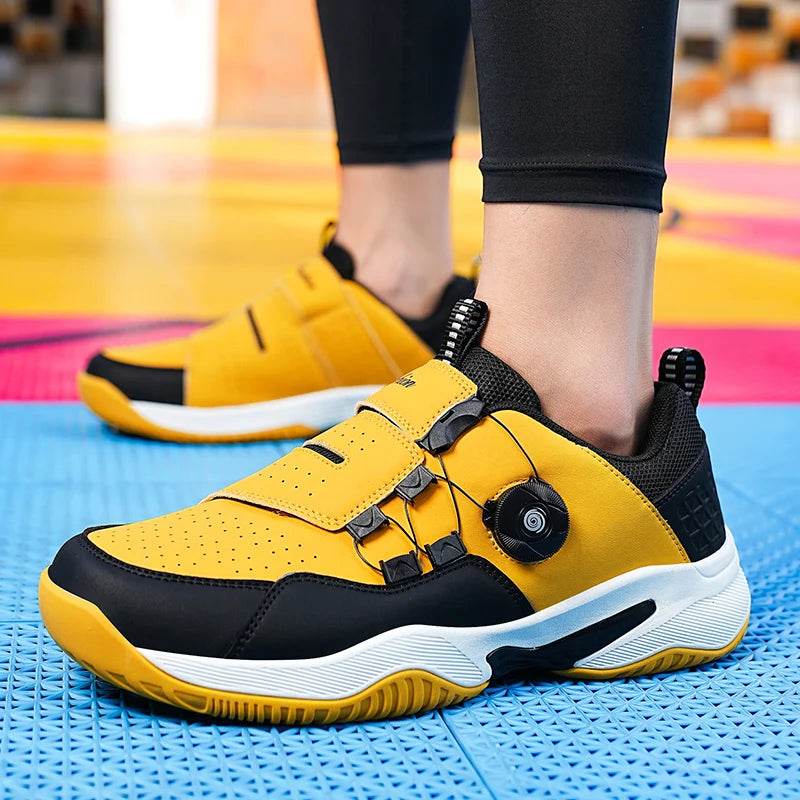 New Trendy Men's Volleyball Shoes, Lightweight and Comfortable for Outdoor Fitness, Quick Tie Up Badminton Shoes - KICKSTART